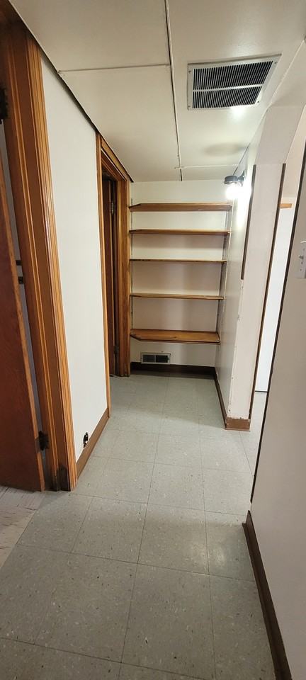 551 E Hooper Ave #1 - Photo 7 of 10