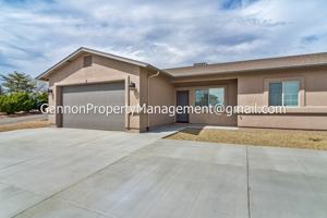 featured image of 4734 N Ocotillo Dr #1