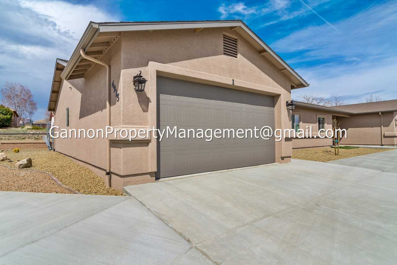 4734 N Ocotillo Dr #1 - Photo 2 of 11