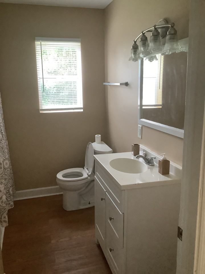 3741 N Tacoma Ave - Photo 6 of 8