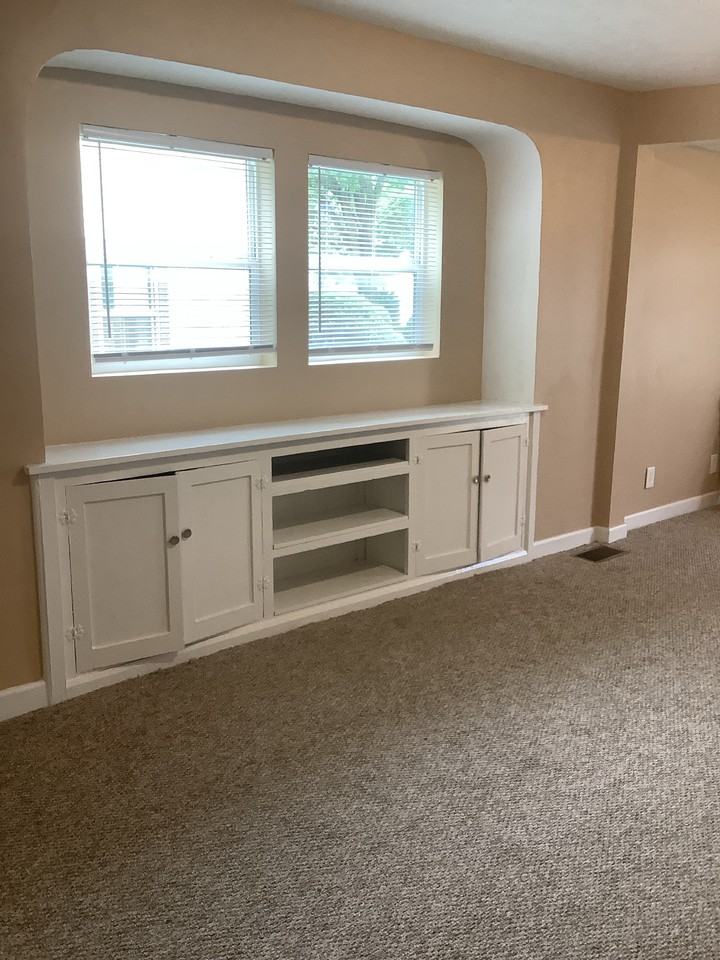 3741 N Tacoma Ave - Photo 7 of 8