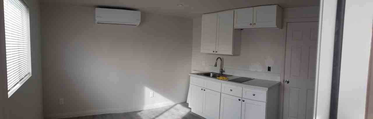 701 Lilac St #1-2 - Photo 3 of 4