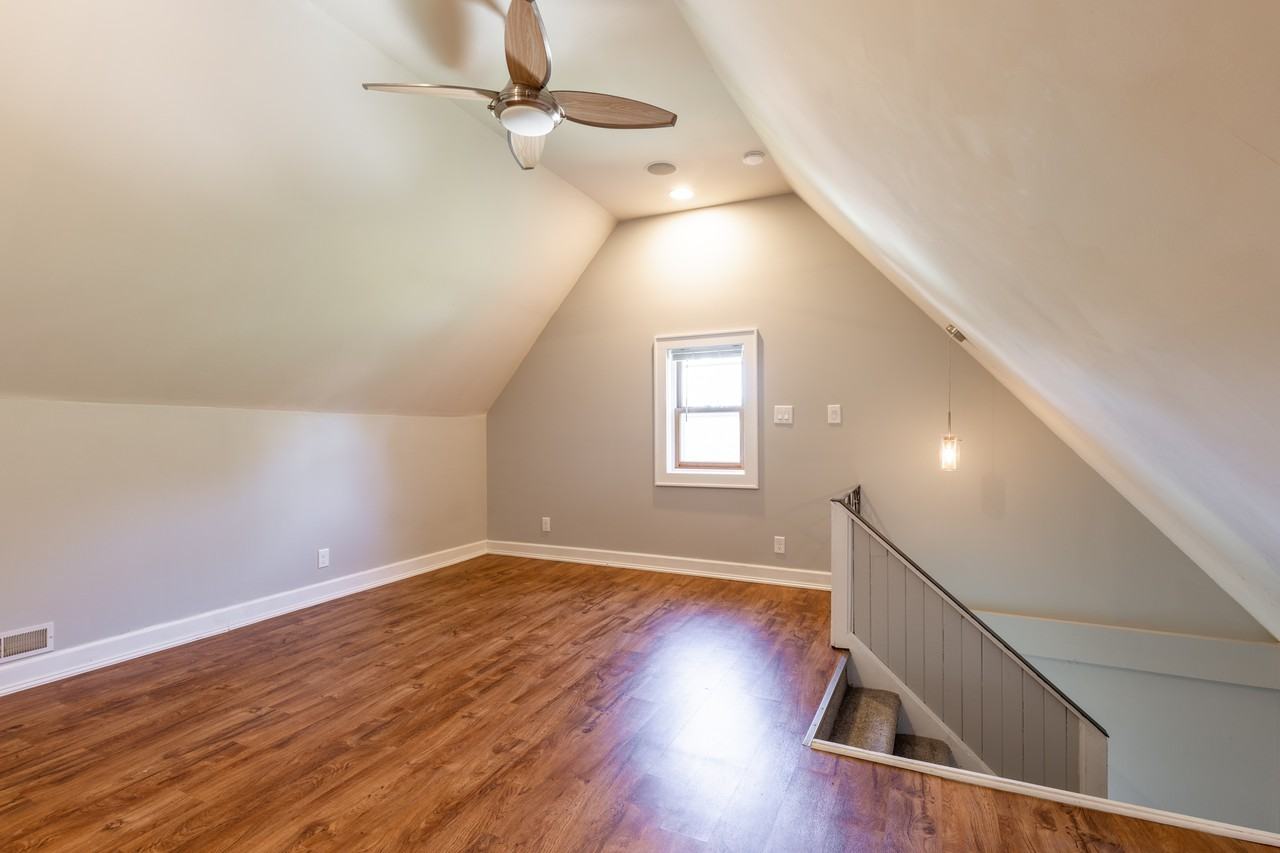 1827 N 1st St #1827 - Photo 7 of 11