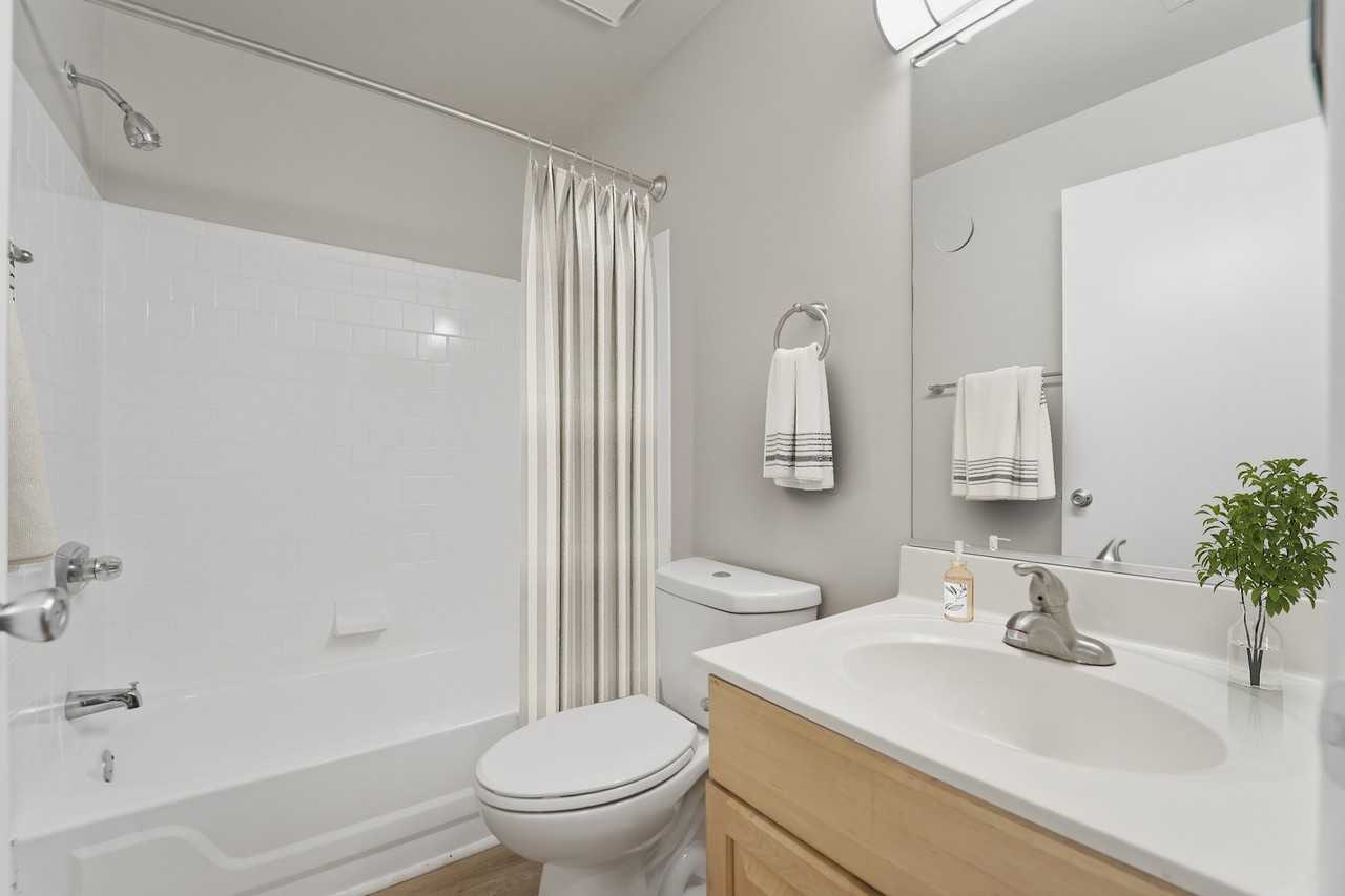 Eagle Rock Apartments at Belcamp - Photo 5 of 20