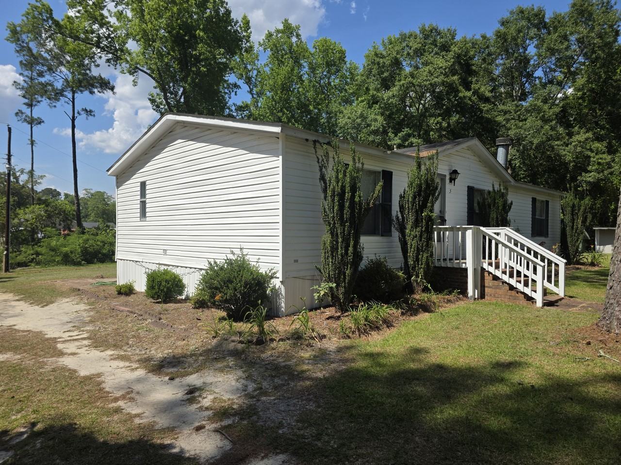 2221 Tall Pines Rd - Photo 2 of 15