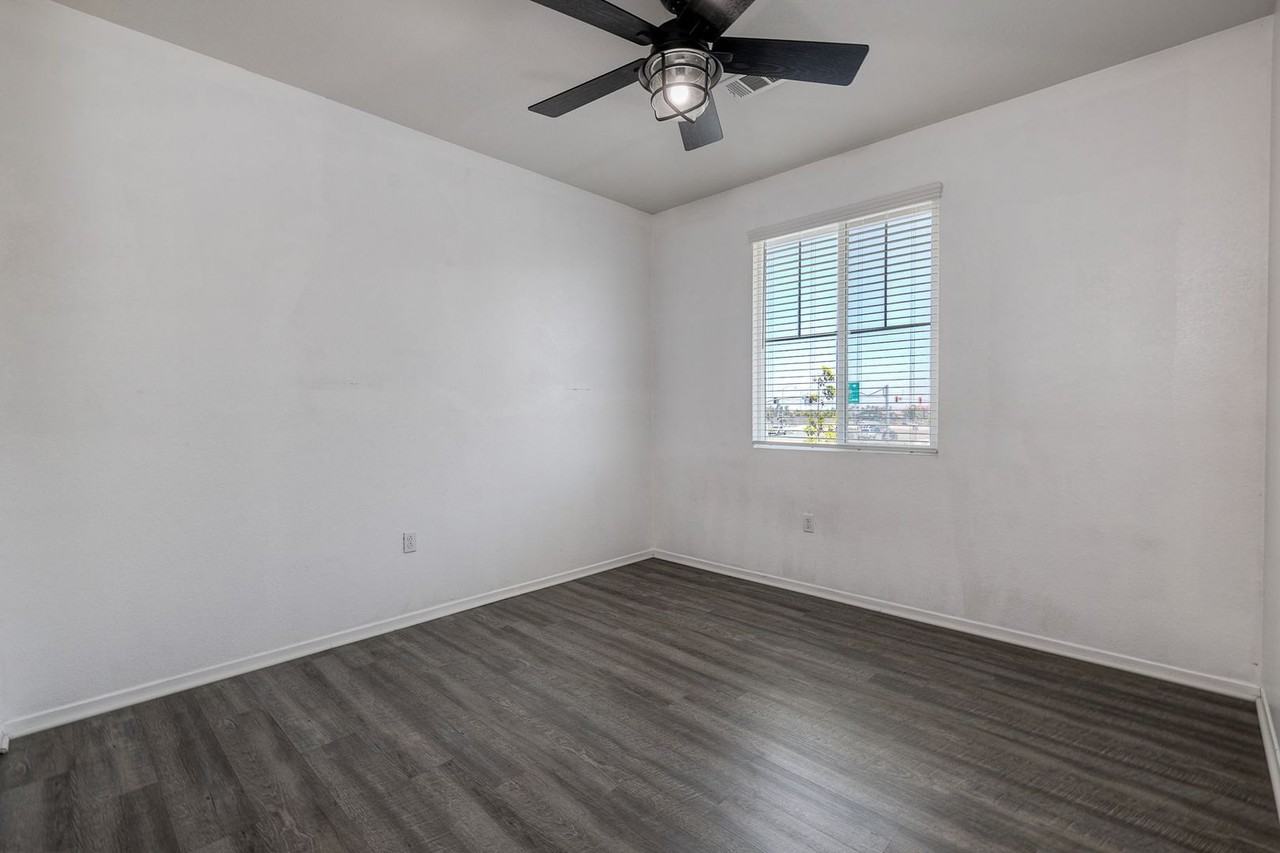 5405 San Virgilio - Photo 4 of 27