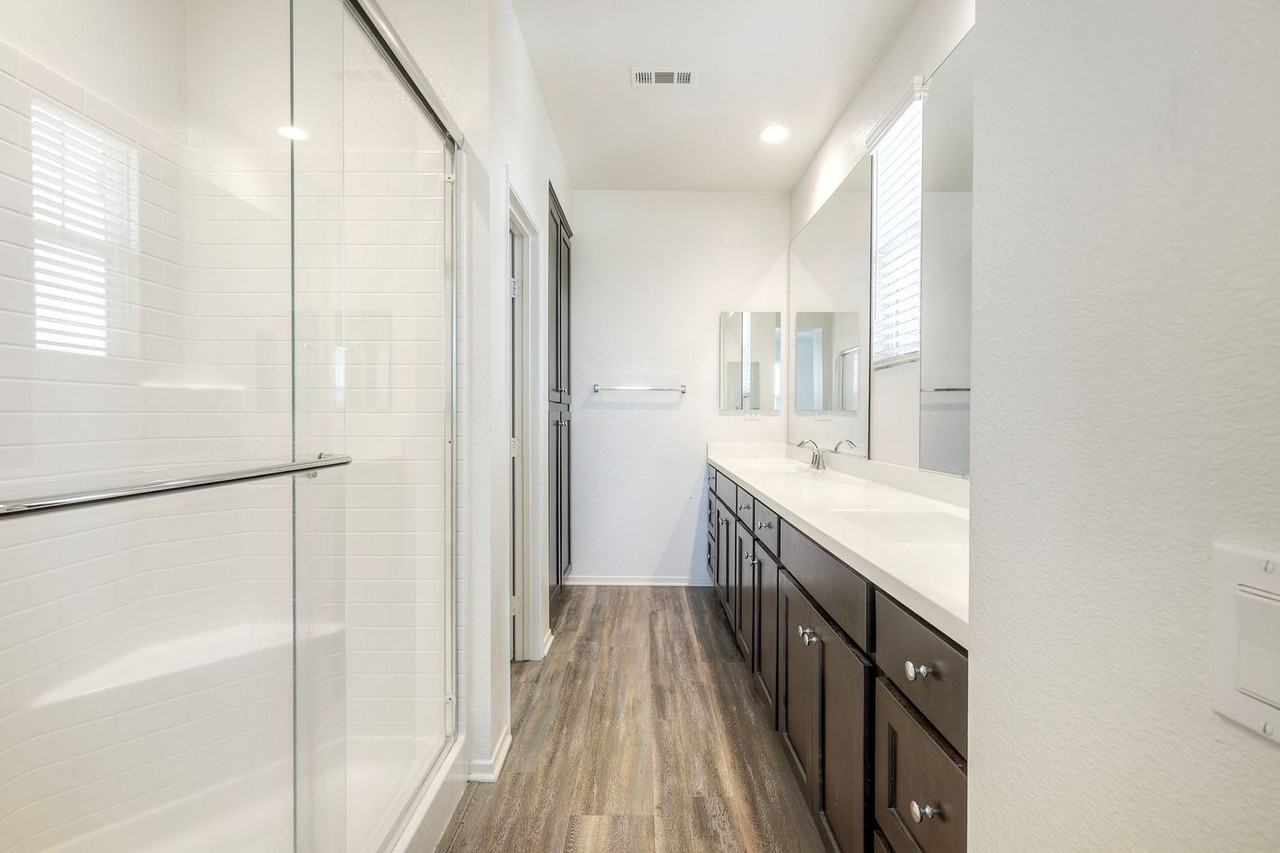 5405 San Virgilio - Photo 5 of 27
