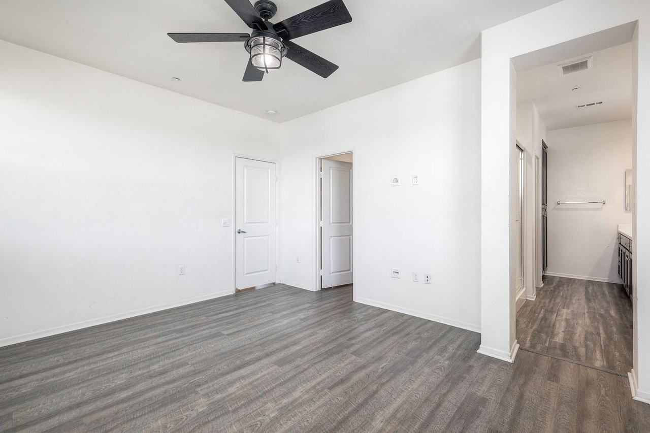 5405 San Virgilio - Photo 7 of 27