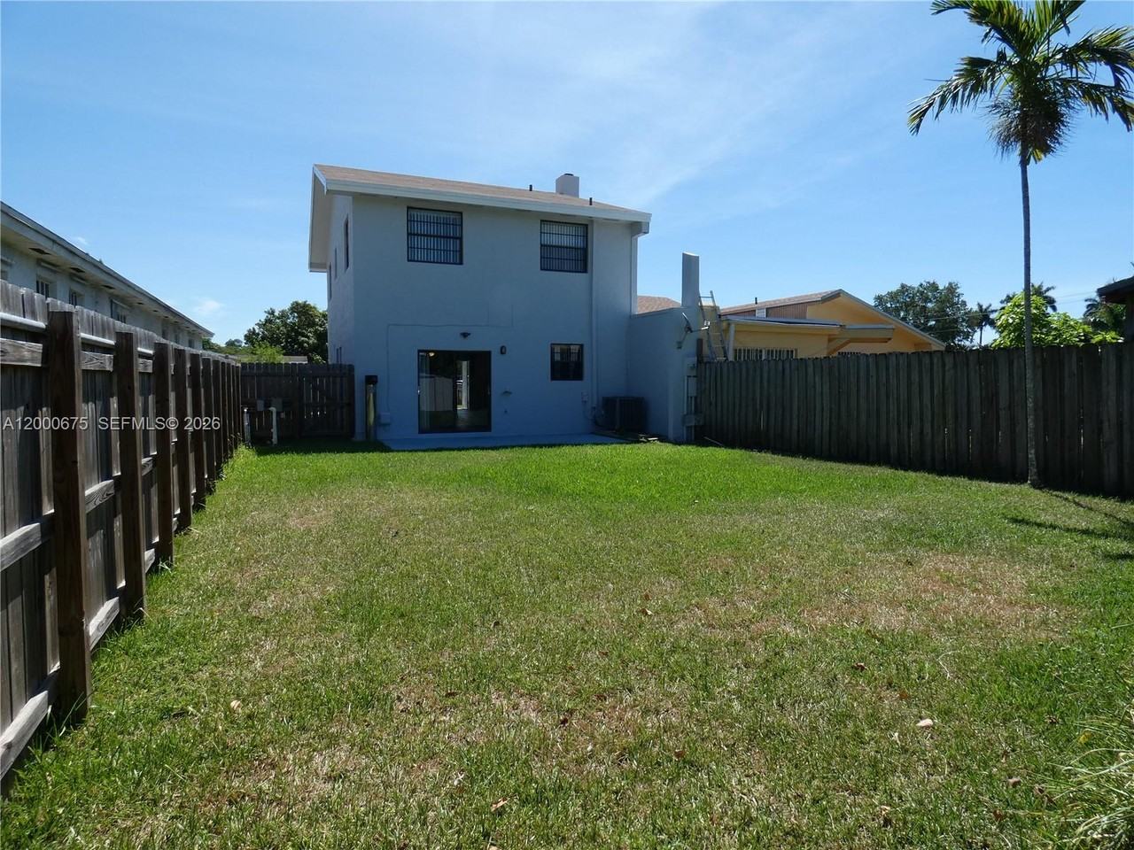 14212 Ne 4th Ave - Photo 2 of 20