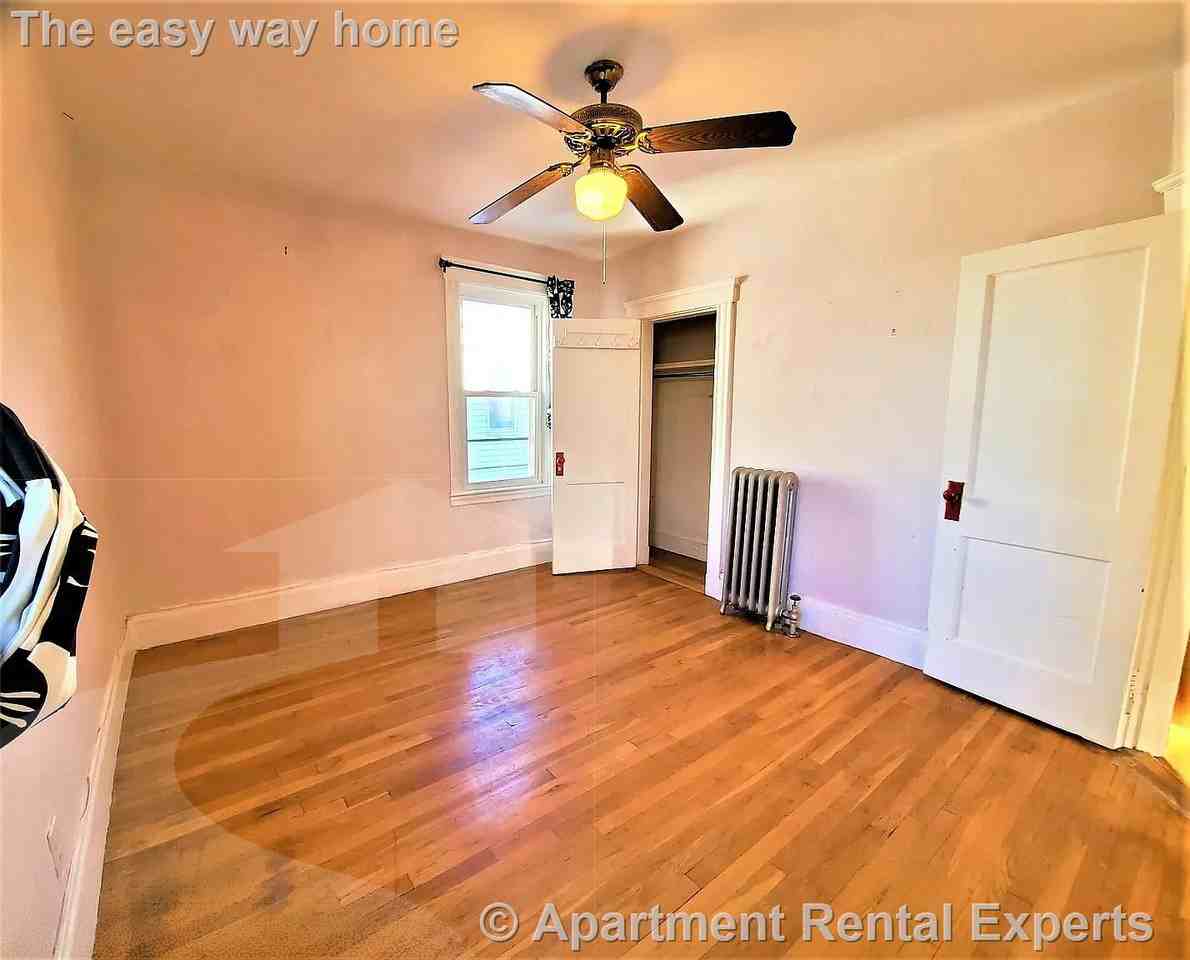39 Waterhouse St #2 - Photo 5 of 13