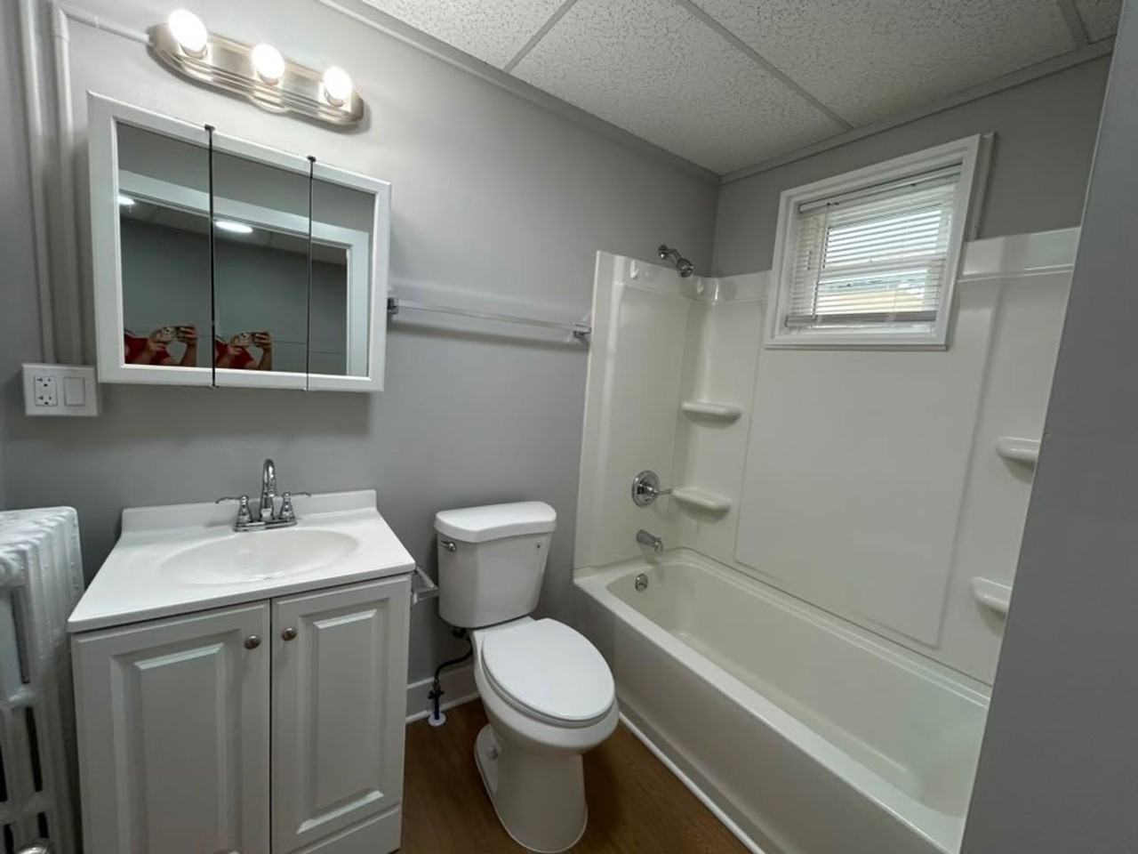 107 Broad St - Photo 7 of 10