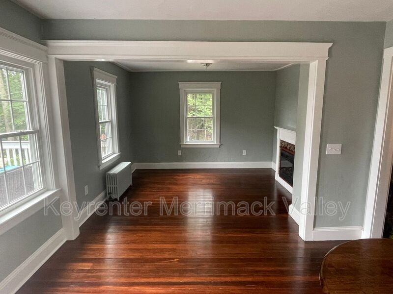 13 N Main St - Photo 2 of 35