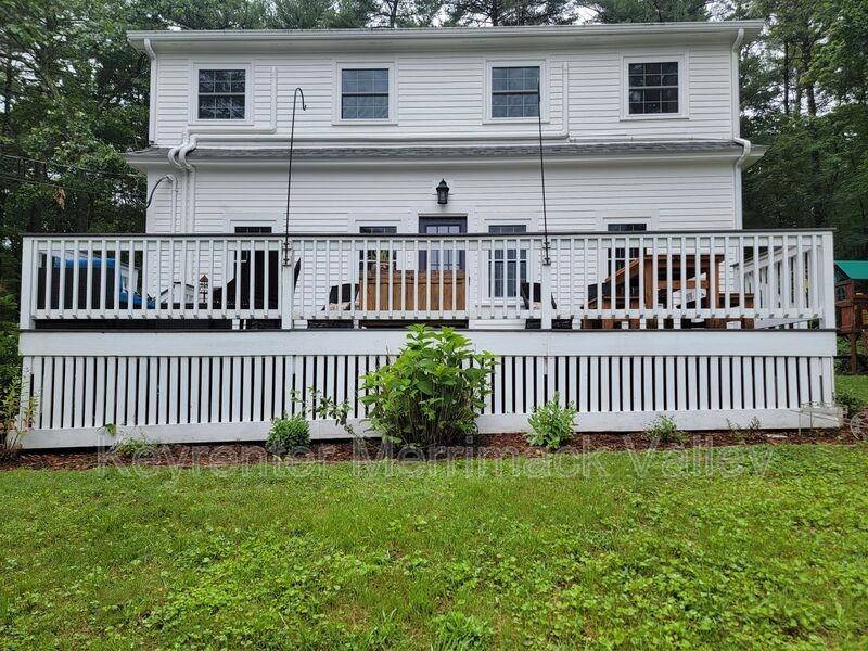 13 N Main St - Photo 3 of 35