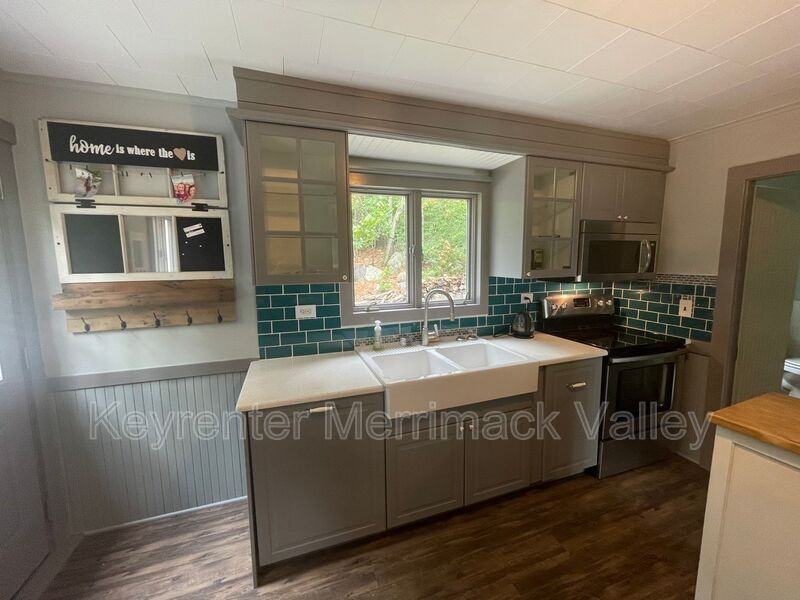 13 N Main St - Photo 7 of 35
