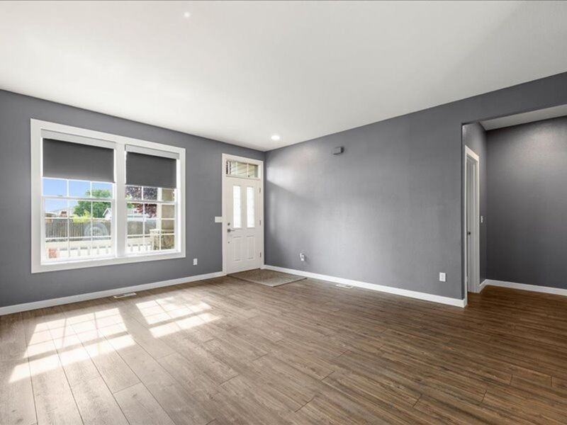 4612 Belgian Ln - Photo 3 of 21