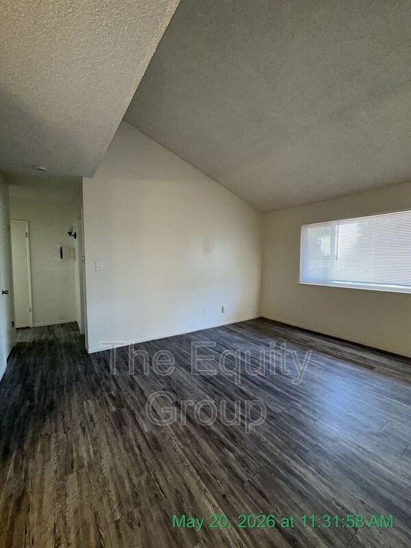 1432 W Elowin Ave - Photo 3 of 13