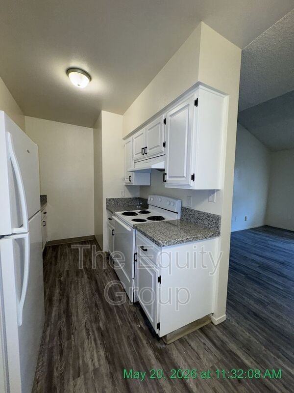 1432 W Elowin Ave - Photo 7 of 13