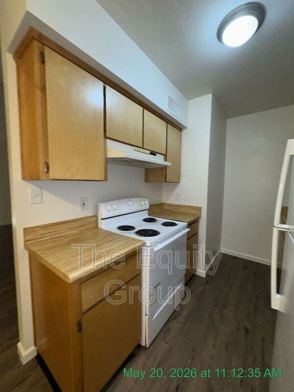 1326 W Elowin Ave - Photo 6 of 19