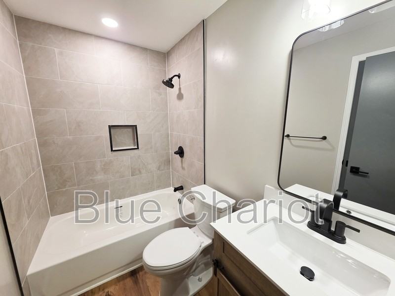 1705 Smith Level Rd - Photo 5 of 21