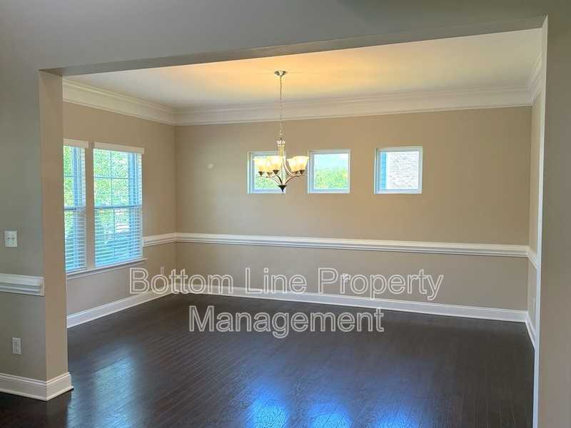 178 Alexandria Dr - Photo 6 of 39