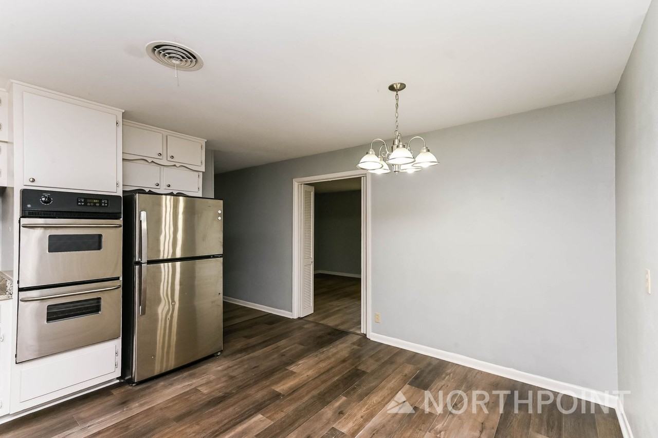 5505 Wonder Dr - Photo 4 of 16