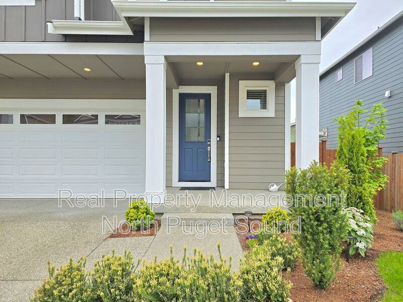 3200 84th Dr Ne - Photo 2 of 31