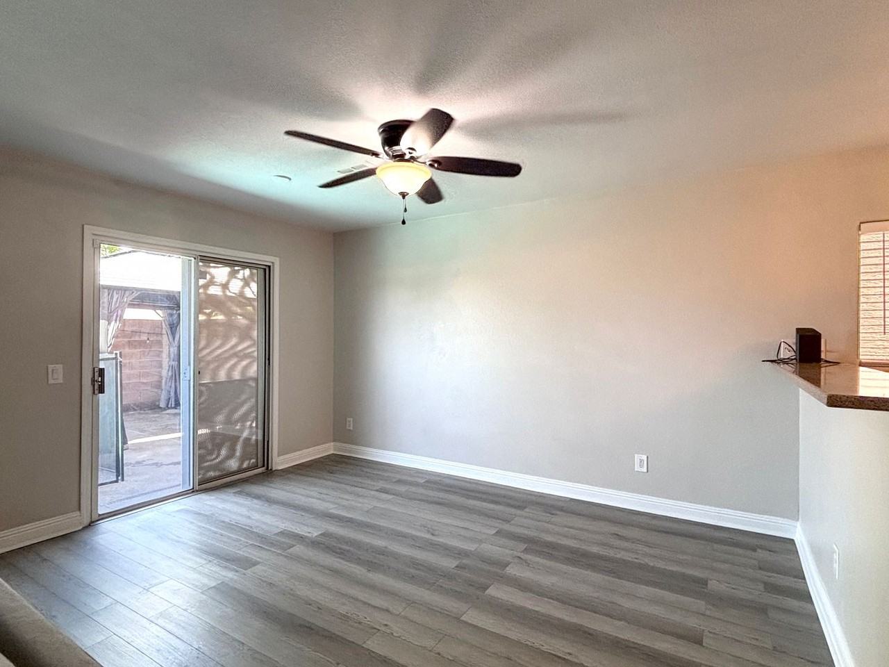 5339 Lattice Ct - Photo 6 of 32