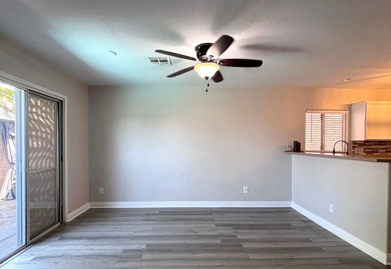 5339 Lattice Ct - Photo 7 of 32