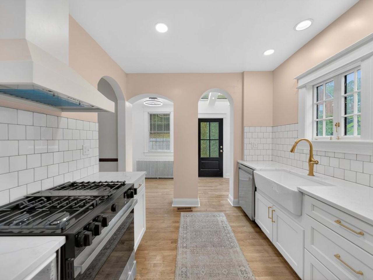 4024 20th St Ne - Photo 5 of 18