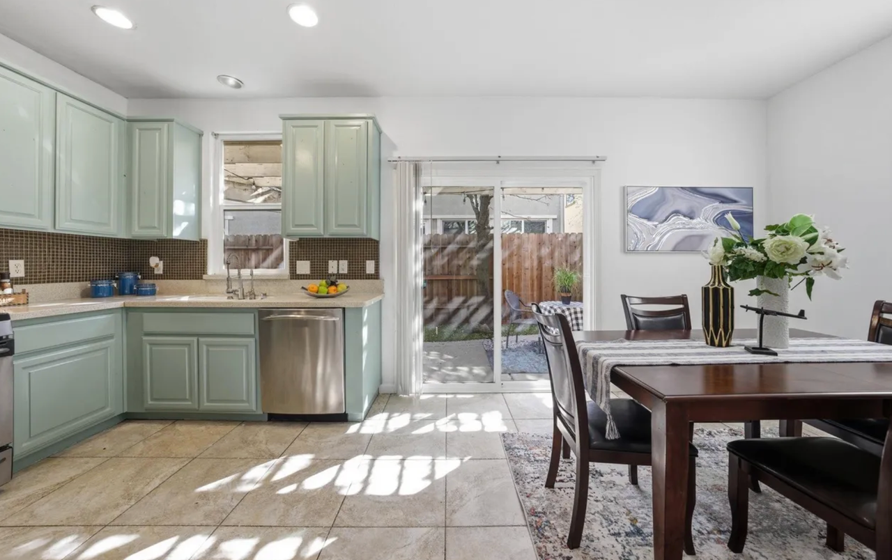 4118 Adriatic Sea Way - Photo 7 of 19