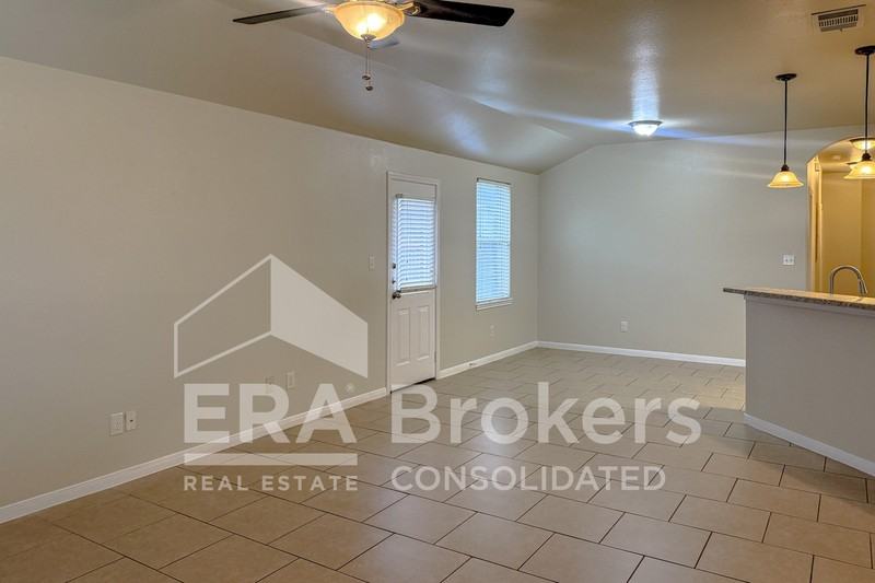1400A Loyal Ln #A - Photo 3 of 22