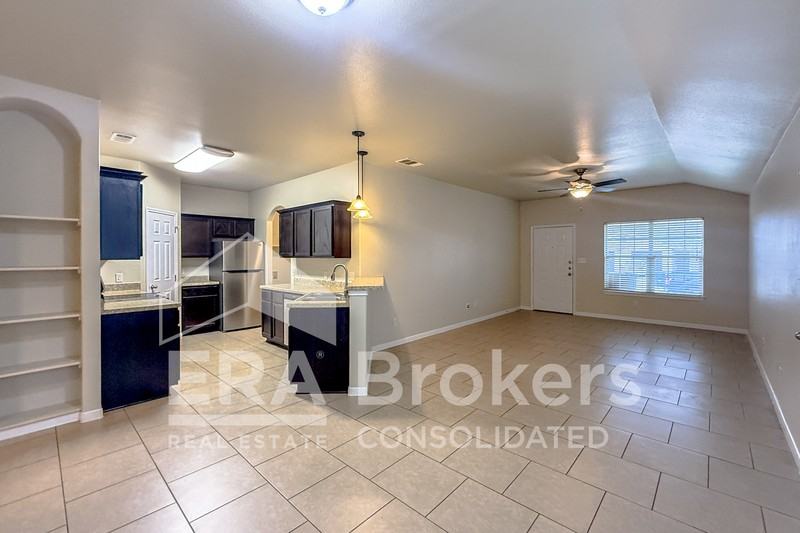 1400A Loyal Ln #A - Photo 6 of 22