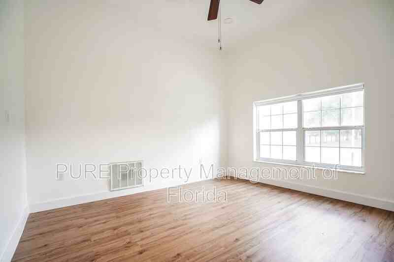 14232 Sw 8th Ave - Photo 6 of 50