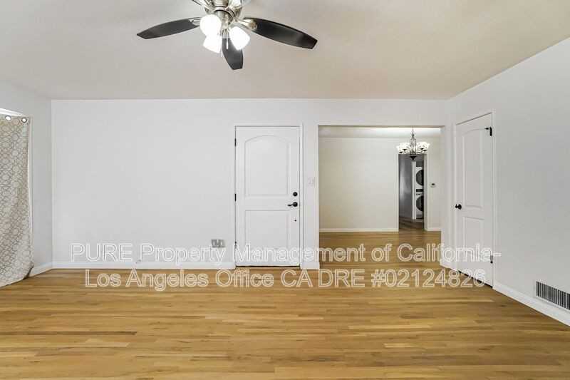 215 N Western Ave - Photo 3 of 16