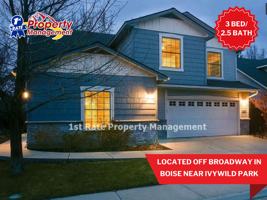 featured image of 828 W Rollins St