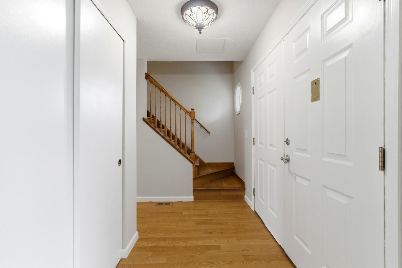 2688 Bellwood Ave - Photo 3 of 38