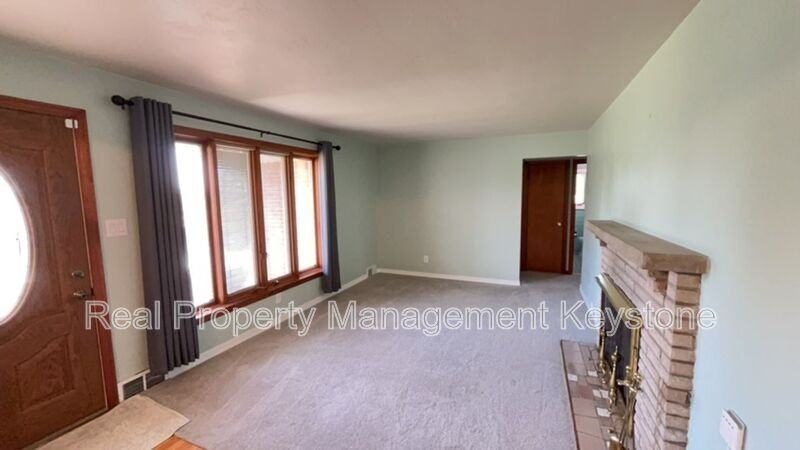 532 Charlotte Dr - Photo 2 of 25