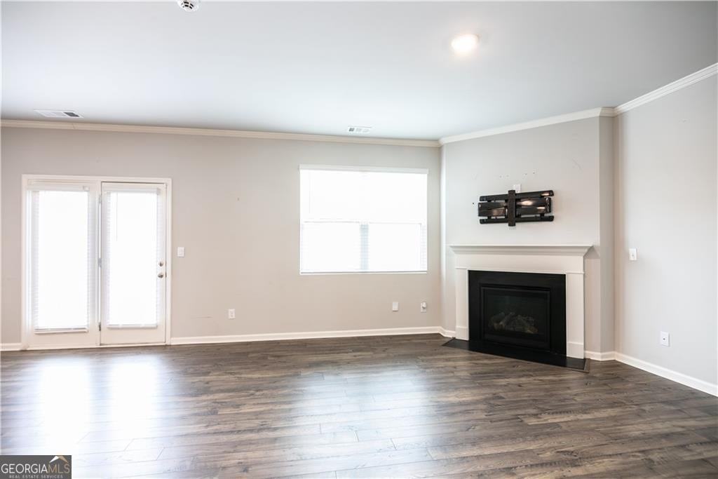 4377 Montberry Ln - Photo 2 of 7