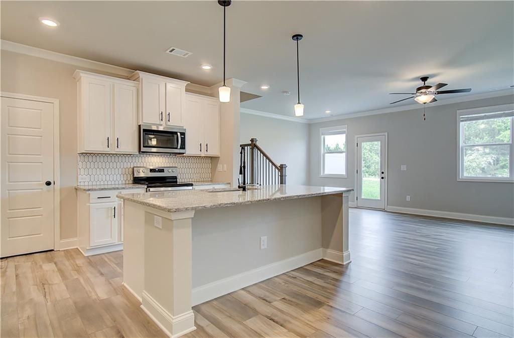 4745 Cypress Park Dr - Photo 5 of 24
