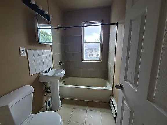30 Dorothy St - Photo 2 of 4