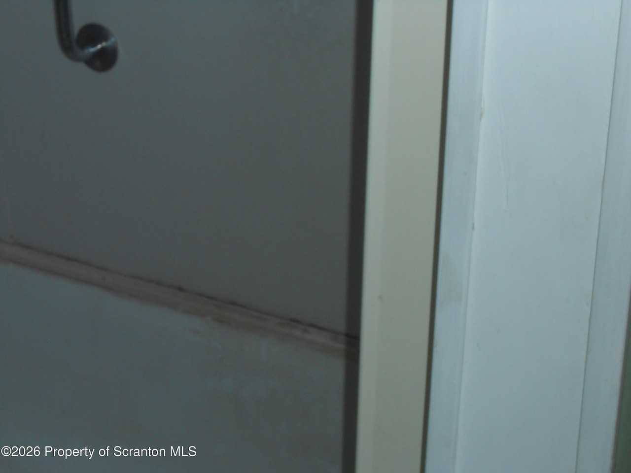 716 Landis St - Photo 6 of 10