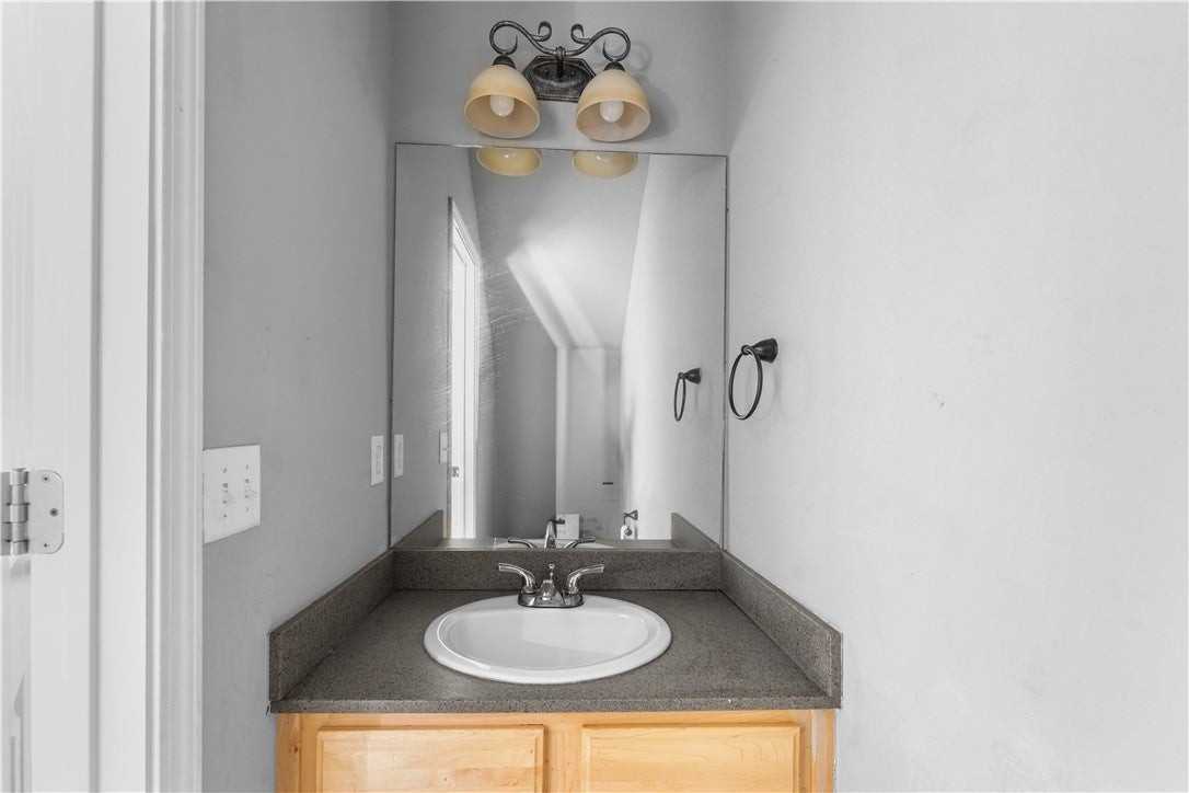 1908 Azlin Pl Apt D - Photo 7 of 28