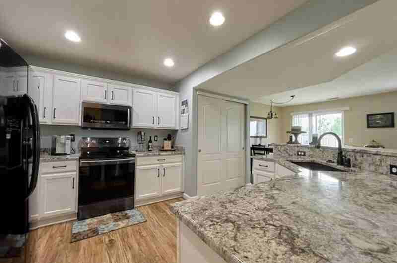 18786 E 57th Pl #D - Photo 4 of 18