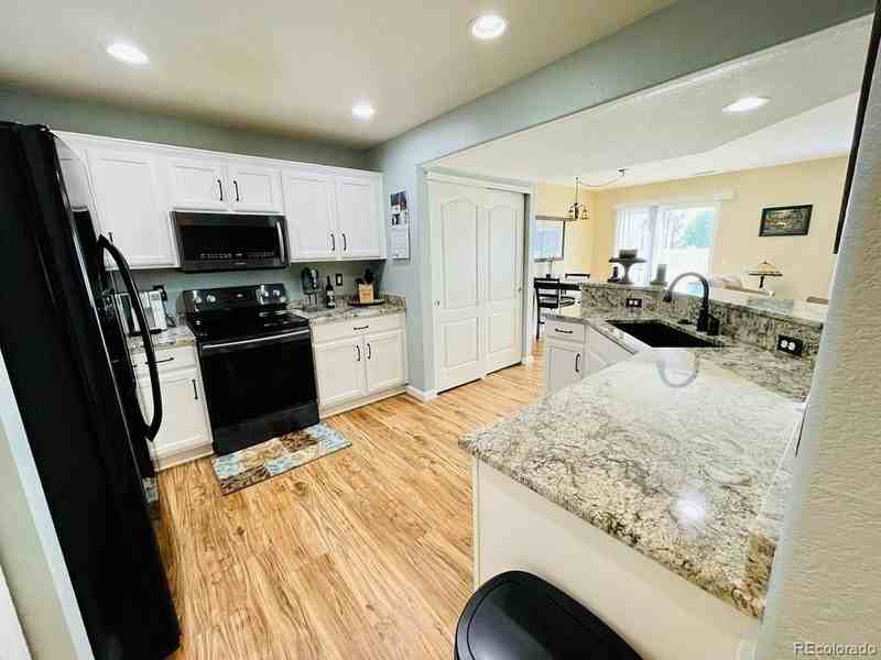 18786 E 57th Pl #D - Photo 5 of 18