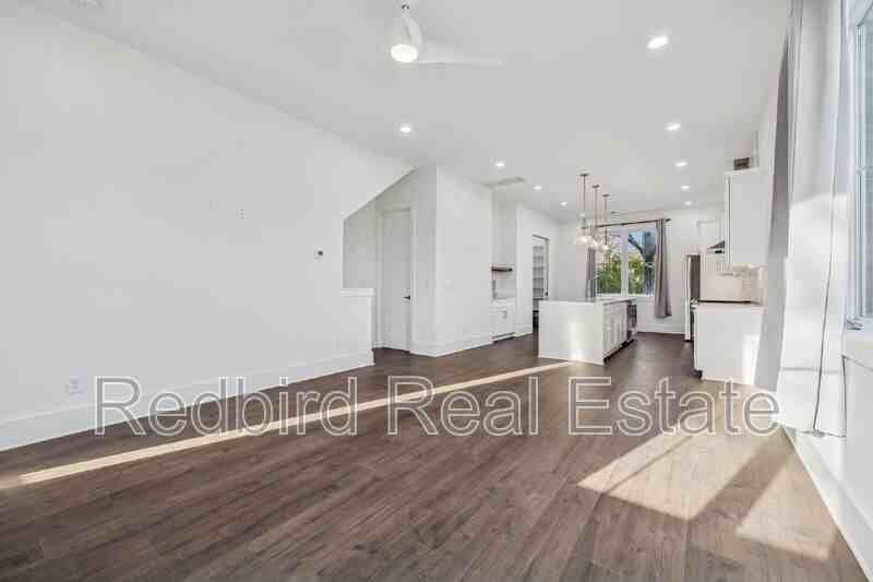 2050 Mckinley St - Photo 5 of 36