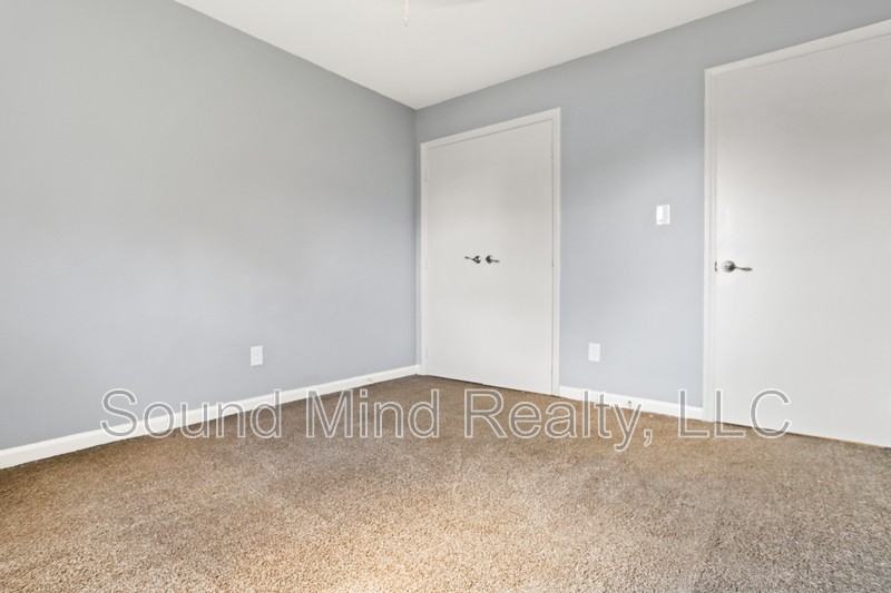 2600 Mallard Ct - Photo 7 of 10