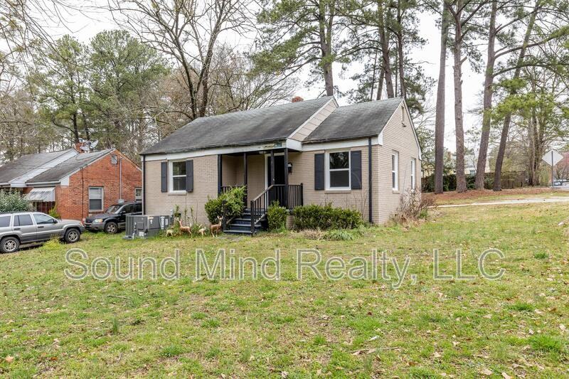 1729 Dallas St - Photo 2 of 28