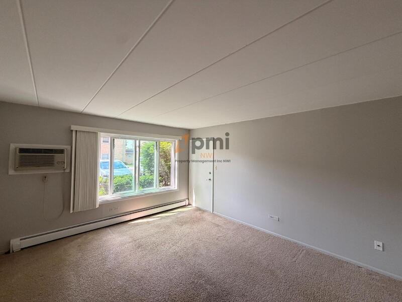 111 Harrington Ave #11 - Photo 3 of 12