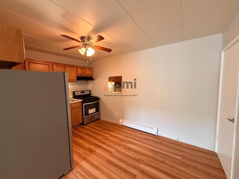111 Harrington Ave #11 - Photo 6 of 12
