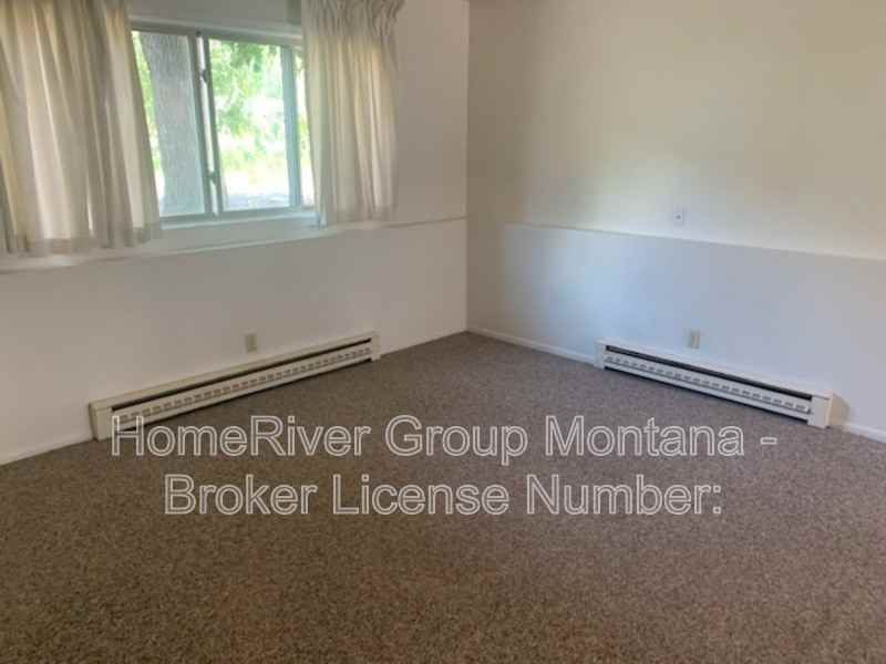 1818 Phillips St #4 - Photo 4 of 18